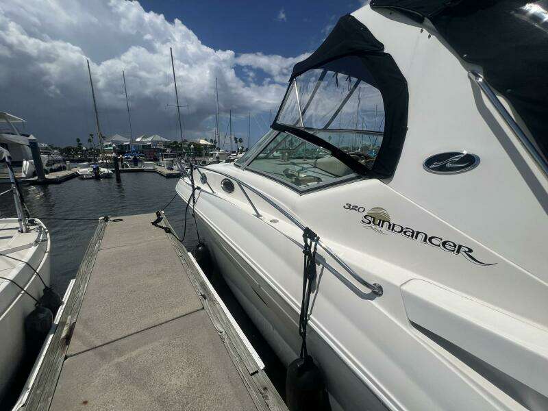 Mote A Boat 32ft Sea Ray Yacht For Sale