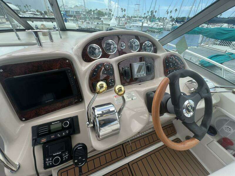 Mote A Boat 32ft Sea Ray Yacht For Sale