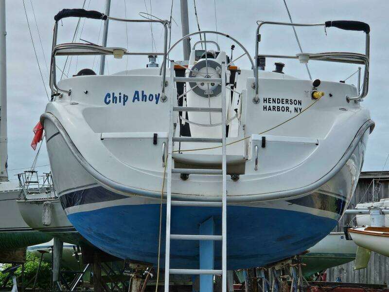 Chip Ahoy 34ft Hunter Yacht For Sale