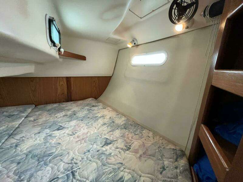Chip Ahoy 34ft Hunter Yacht For Sale
