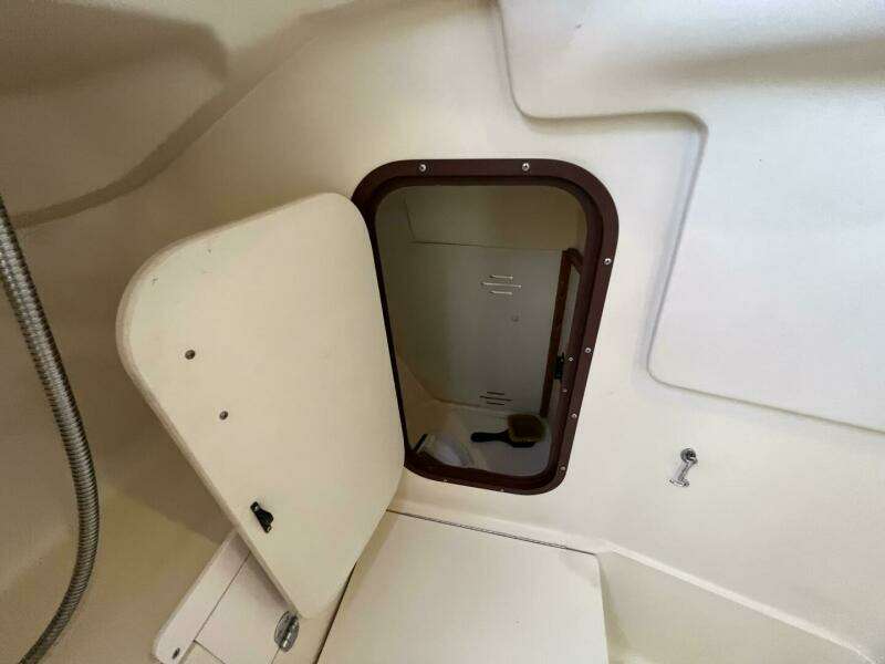 Chip Ahoy 34ft Hunter Yacht For Sale