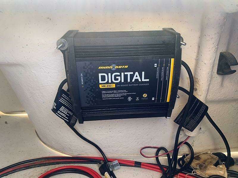 0005271225