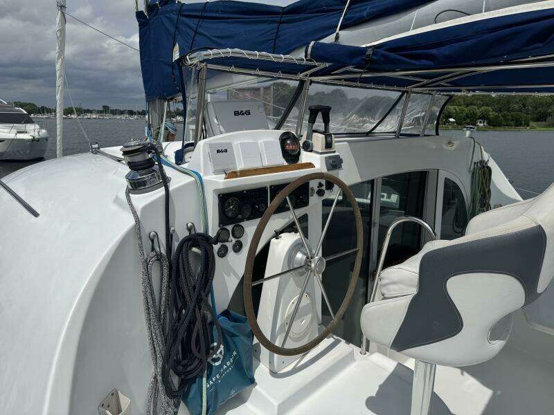 Wylicat 38ft Lagoon Yacht For Sale