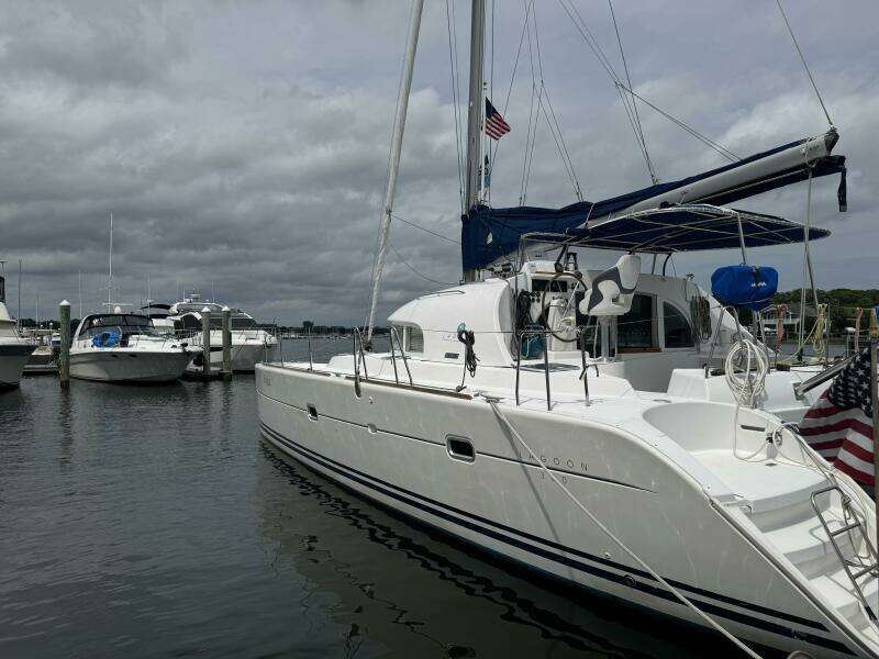 Wylicat 38ft Lagoon Yacht For Sale