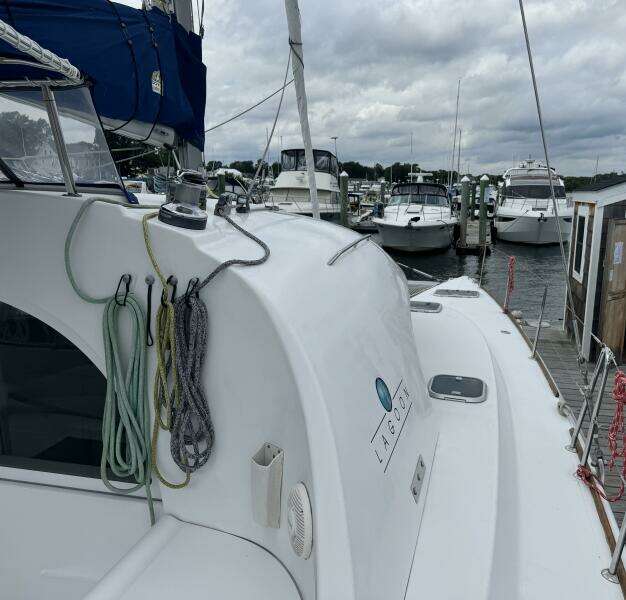 Wylicat 38ft Lagoon Yacht For Sale