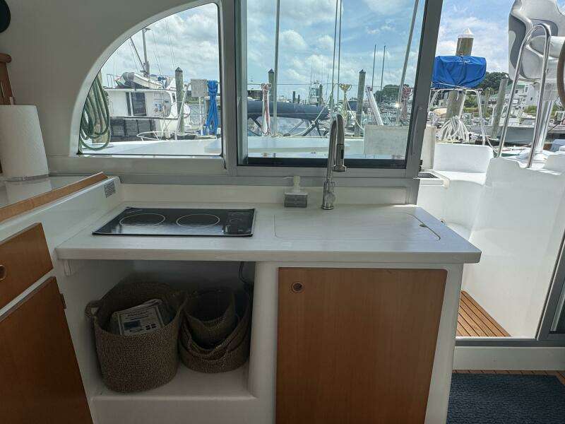 Wylicat 38ft Lagoon Yacht For Sale
