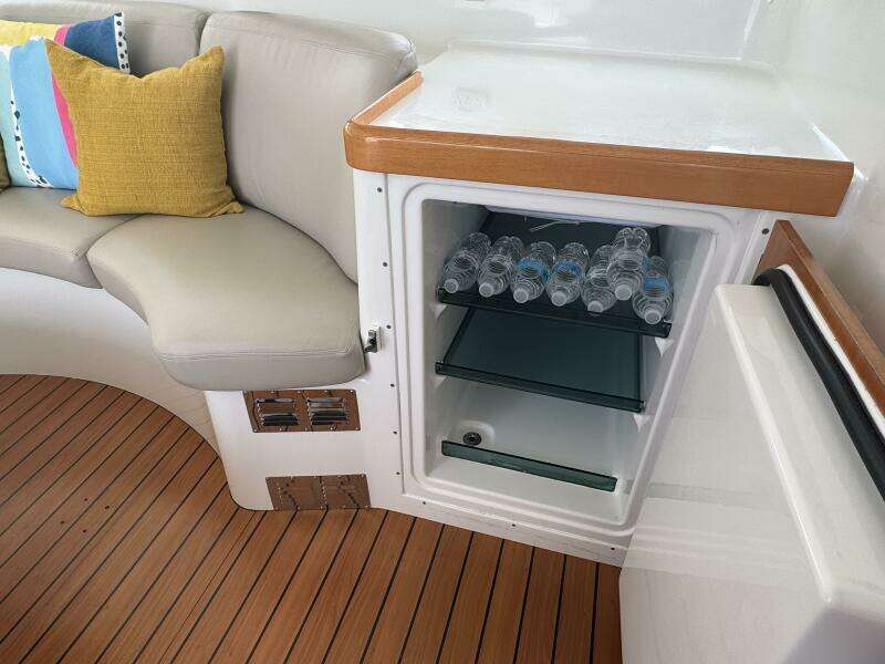 Wylicat 38ft Lagoon Yacht For Sale