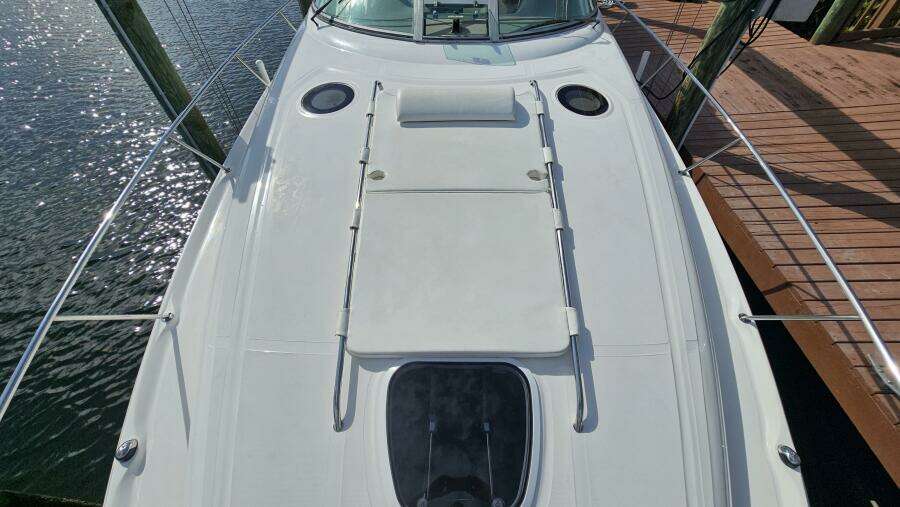 34ft Sea Ray Yacht For Sale