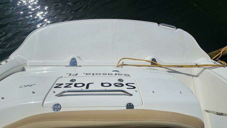 34ft Sea Ray Yacht For Sale