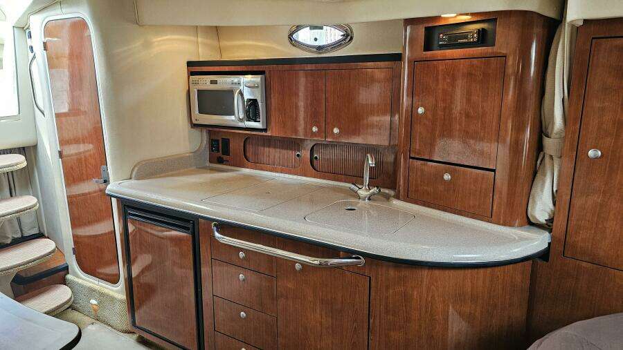34ft Sea Ray Yacht For Sale