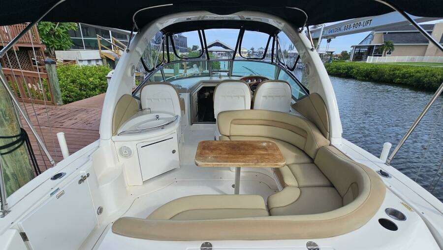 34ft Sea Ray Yacht For Sale