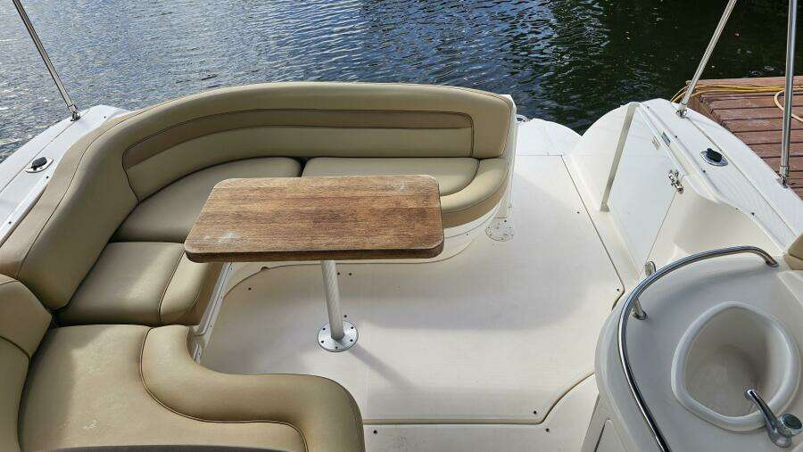 34ft Sea Ray Yacht For Sale