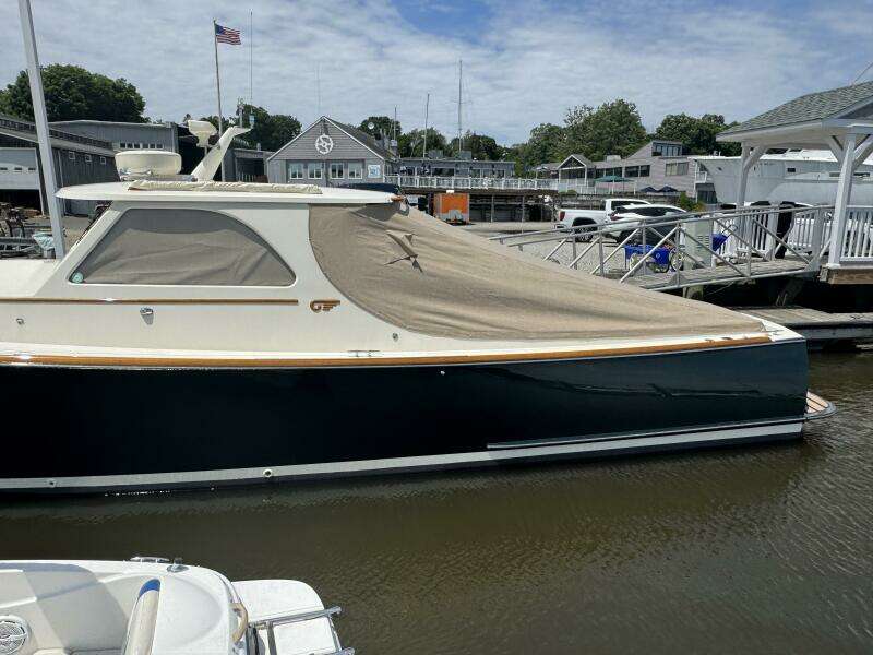 36ft Hinckley Yacht For Sale