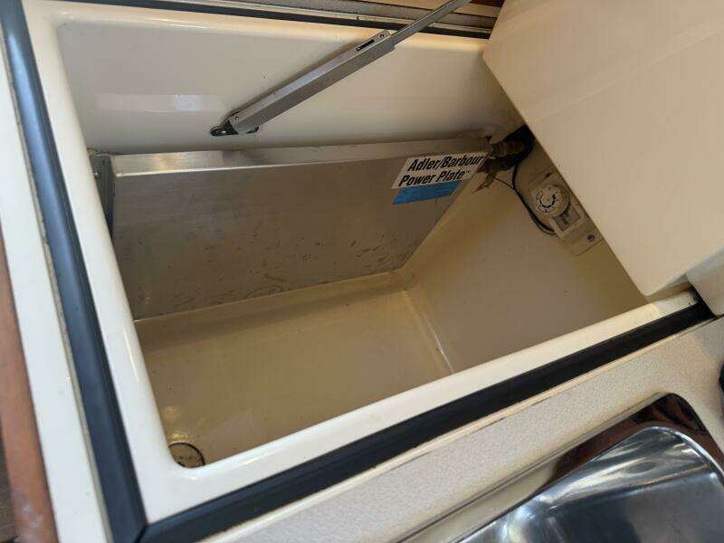 36ft Hinckley Yacht For Sale