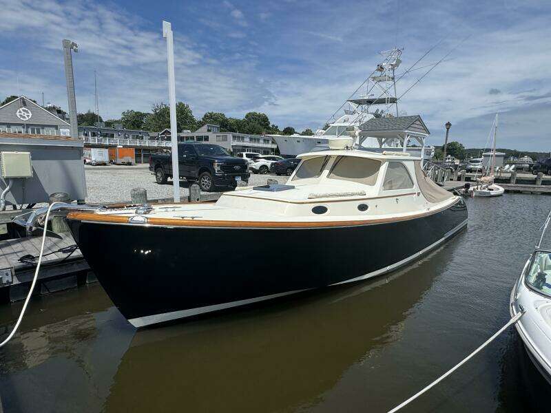 36ft Hinckley Yacht For Sale
