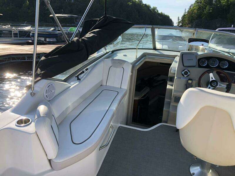 SANDY 25ft Sea Ray Yacht For Sale