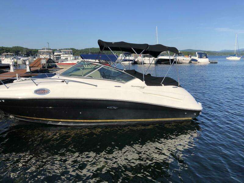 SANDY 25ft Sea Ray Yacht For Sale