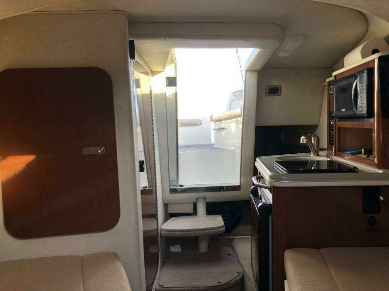 SANDY 25ft Sea Ray Yacht For Sale