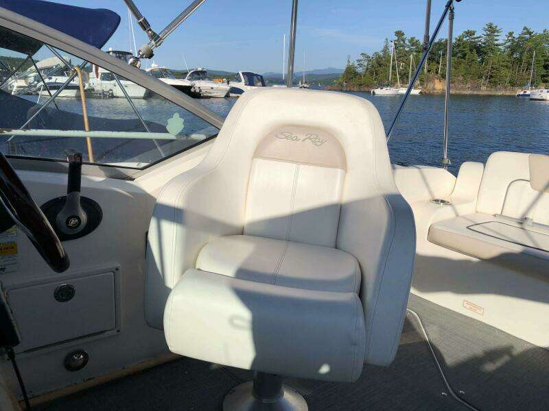 SANDY 25ft Sea Ray Yacht For Sale