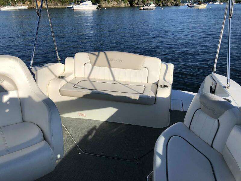 SANDY 25ft Sea Ray Yacht For Sale