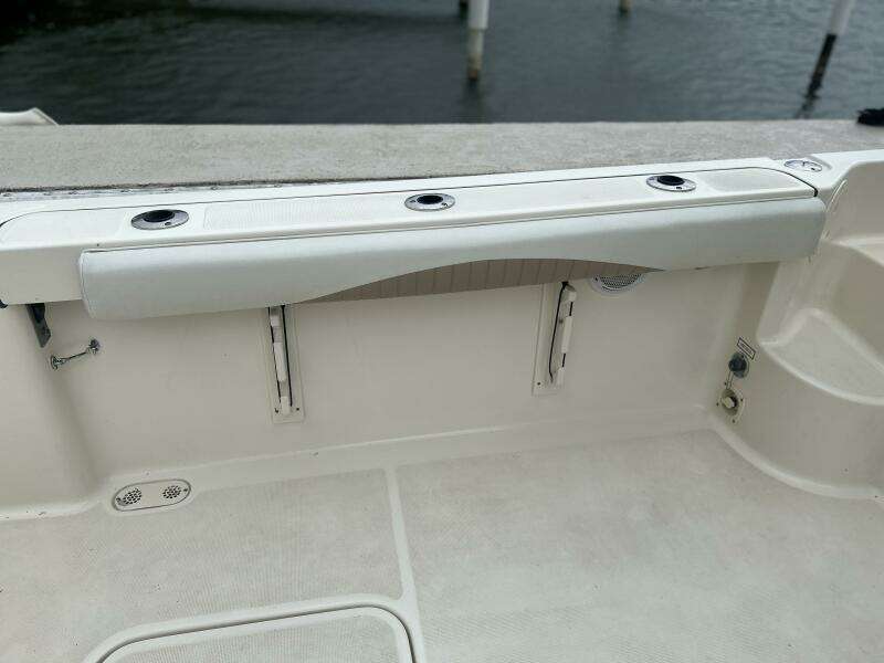 30ft Pursuit Yacht For Sale