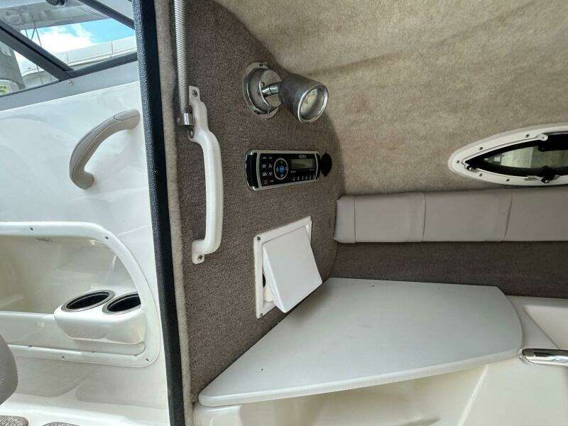24ft Stingray Yacht For Sale