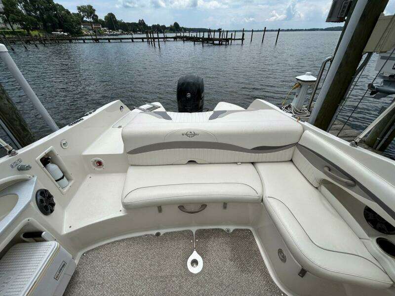 24ft Stingray Yacht For Sale