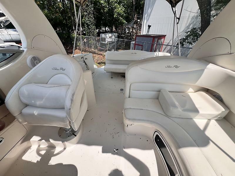2005 Sea Ray 280 Sundancer — 0005262636