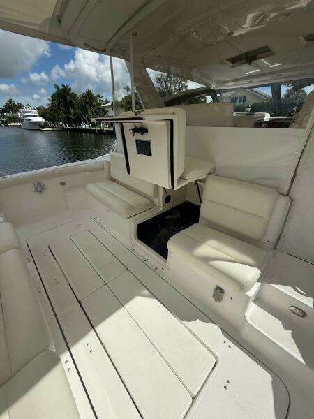 SHELLY ANNE 59ft Tiara Yachts Yacht For Sale