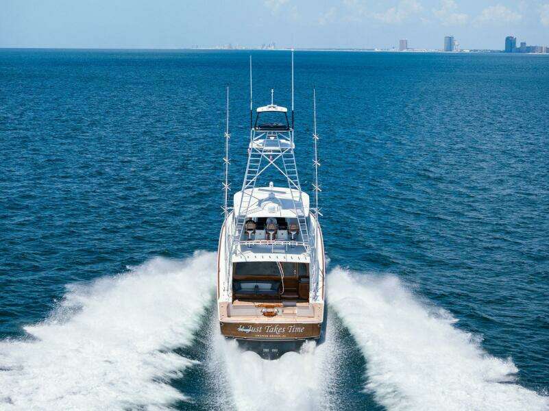 2023 Viking 80 Convertible 