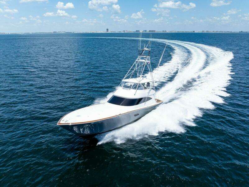 2023 Viking 80 Convertible 