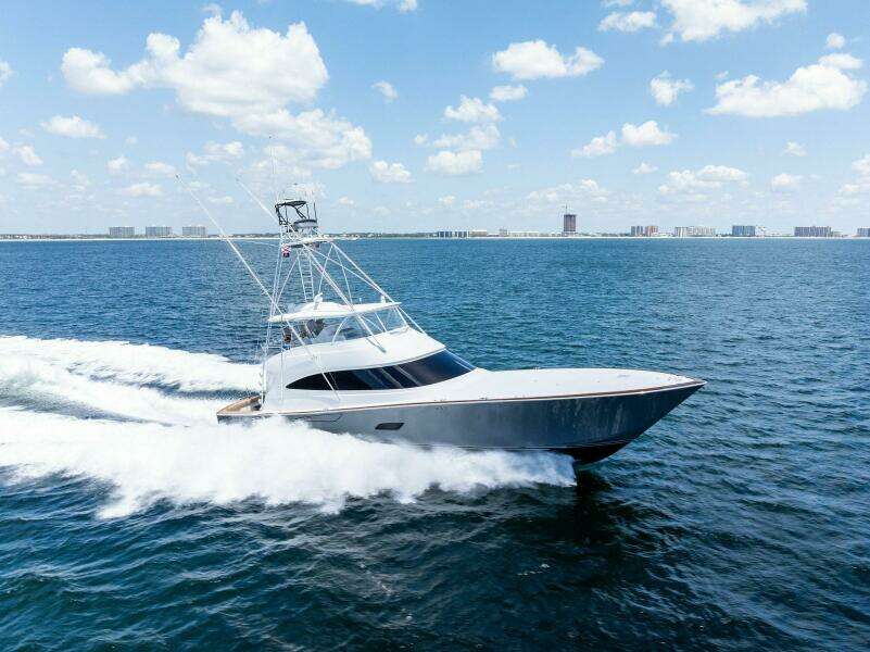 2023 Viking 80 Convertible 
