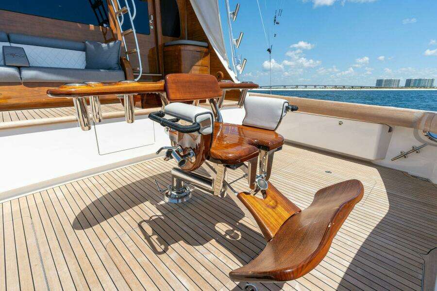 2023 Viking 80 Convertible 