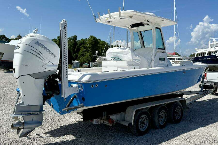25ft Everglades Yacht For Sale