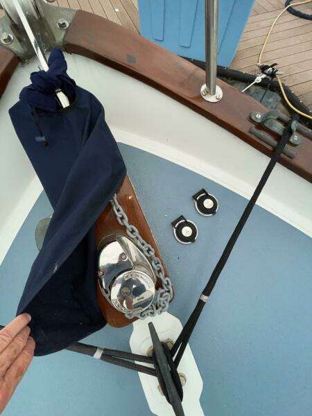 Zettie Ray 30ft Willard Yacht For Sale