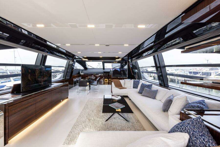 FERRETTI GROUP TRADE 88ft Riva Yacht For Sale