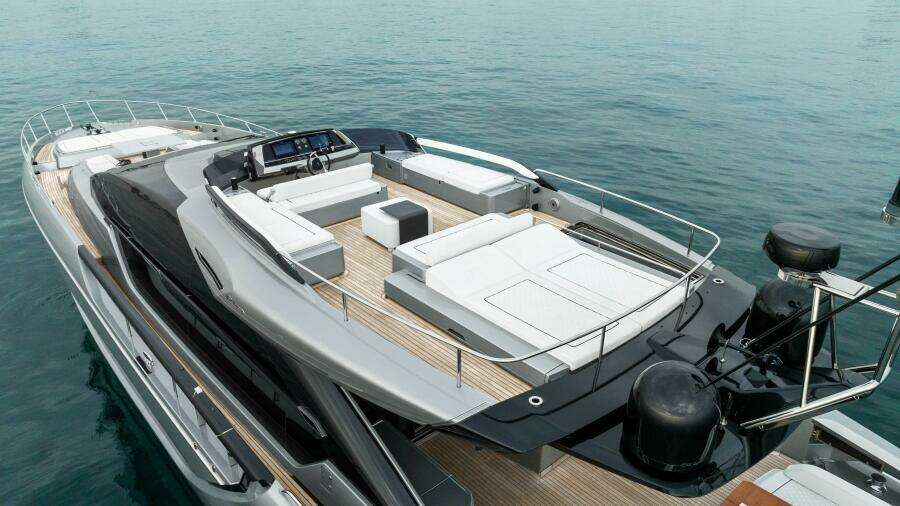 FERRETTI GROUP TRADE 88ft Riva Yacht For Sale