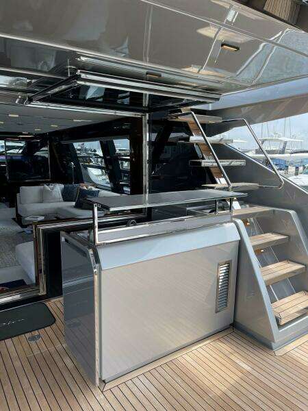 FERRETTI GROUP TRADE 88ft Riva Yacht For Sale