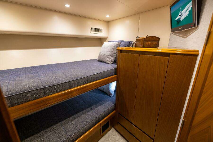 MIGHTY MOUSE 70ft Viking Yacht For Sale