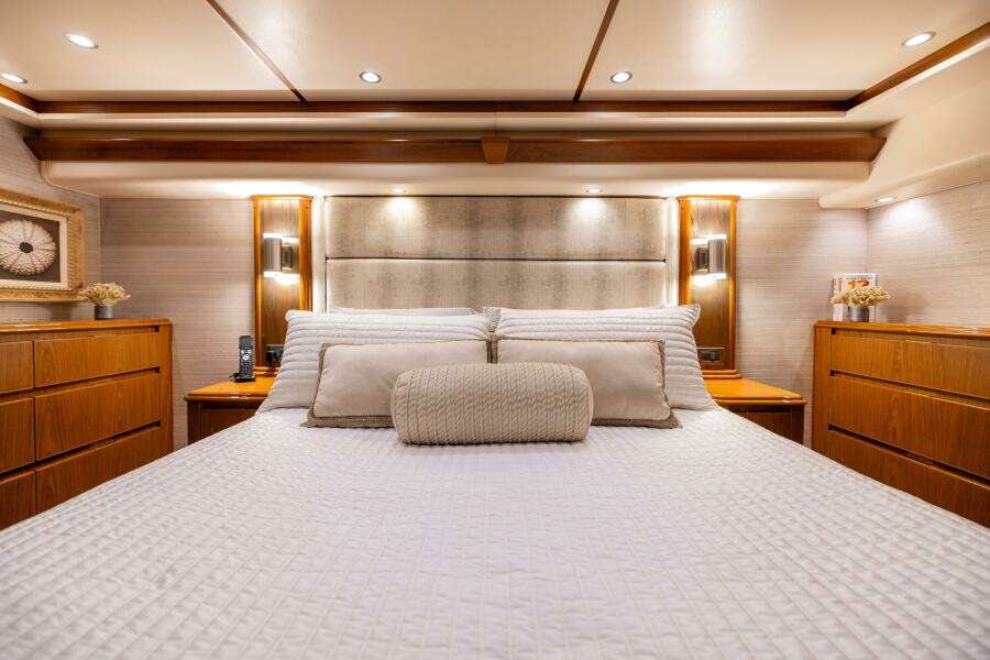 MIGHTY MOUSE 70ft Viking Yacht For Sale