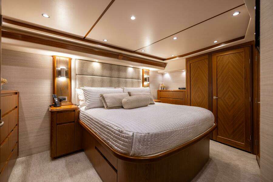 MIGHTY MOUSE 70ft Viking Yacht For Sale