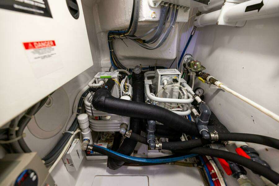 MIGHTY MOUSE 70ft Viking Yacht For Sale