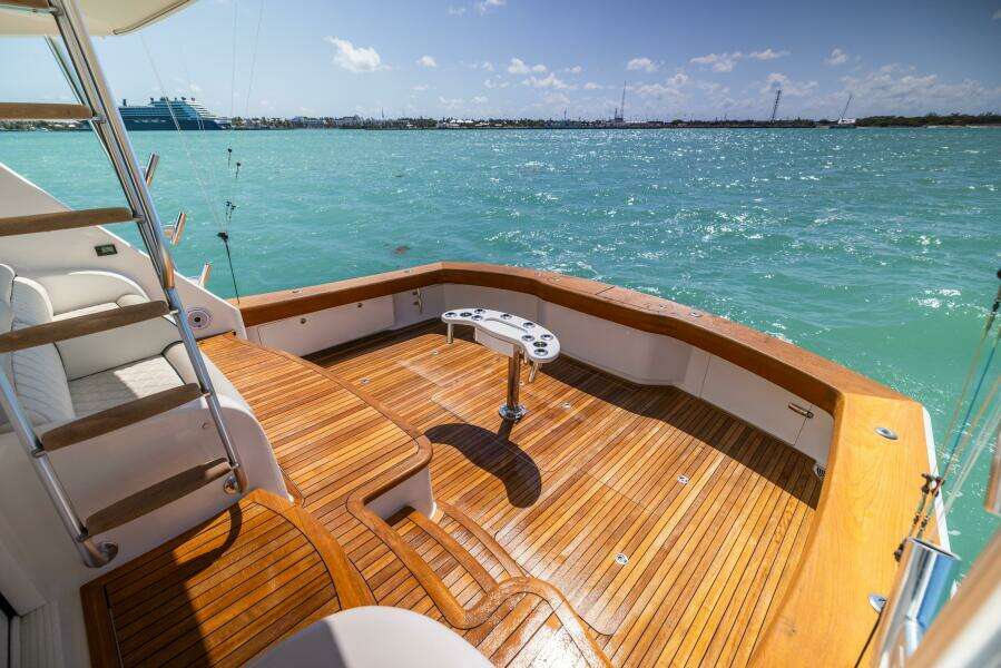 MIGHTY MOUSE 70ft Viking Yacht For Sale