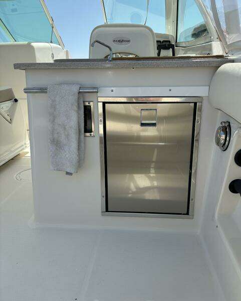 NOLA 27ft Sailfish Yacht For Sale