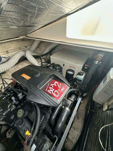 34ft Rinker Yacht For Sale