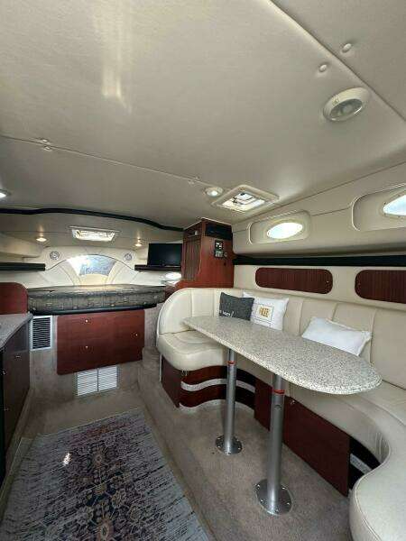 34ft Rinker Yacht For Sale