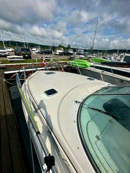 34ft Rinker Yacht For Sale