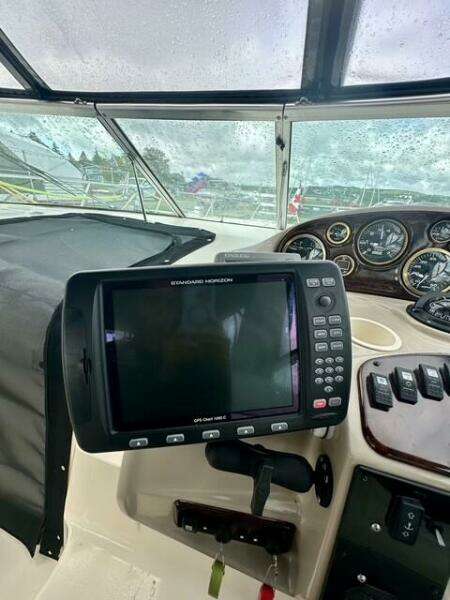 34ft Rinker Yacht For Sale