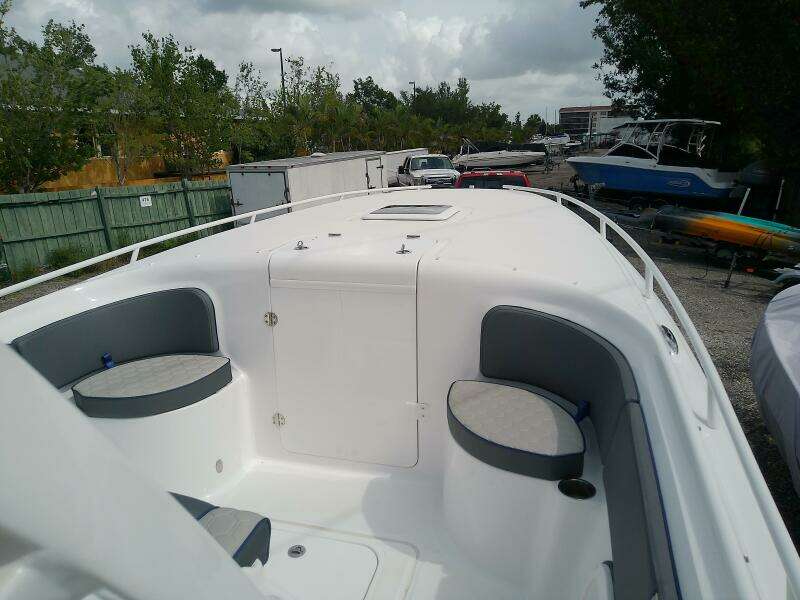 32ft Glasstream Yacht For Sale