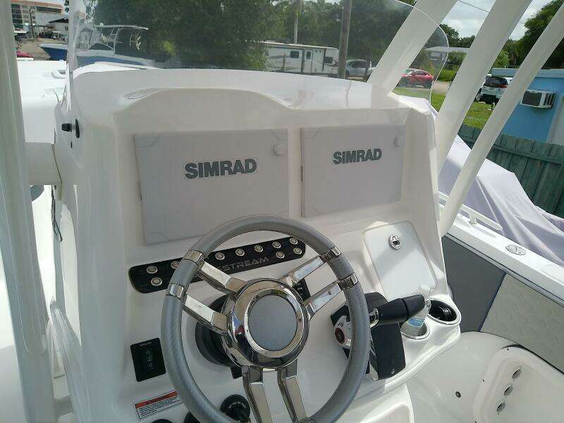 32ft Glasstream Yacht For Sale